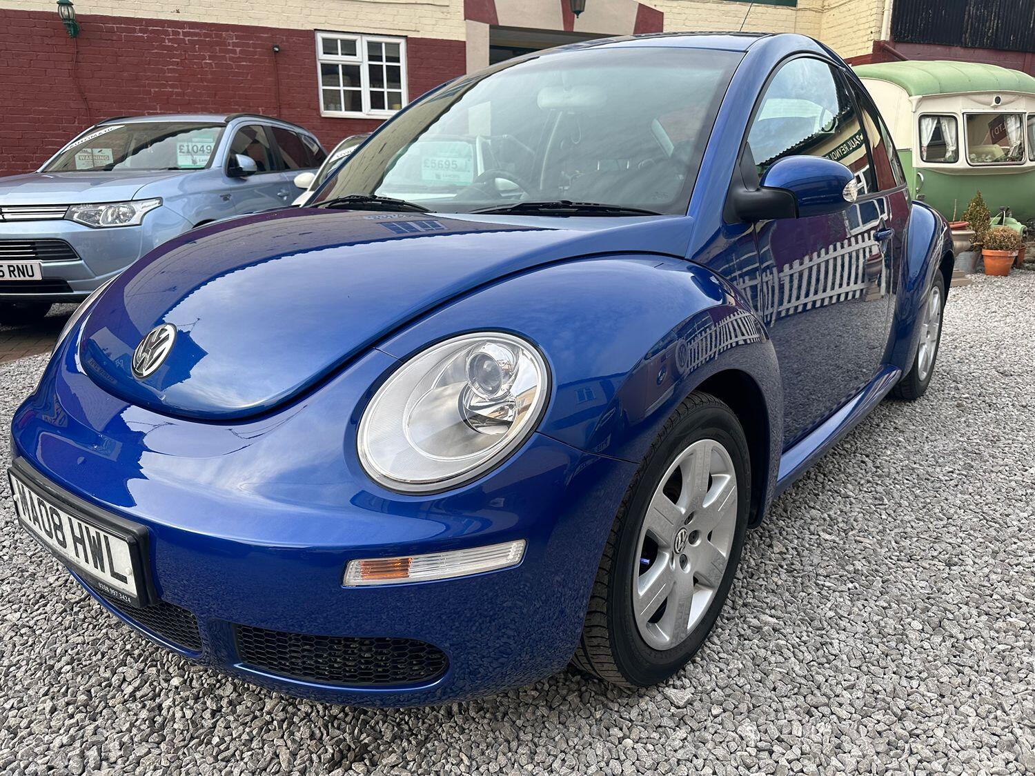2008 Volkswagen Beetle 1.6 Luna Hatchback 3d