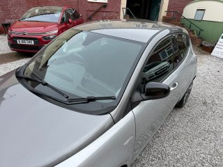 /photos/12219/29b2ca4a-3f53-723c-9add-4823e547c6c8_i320x240.jpg