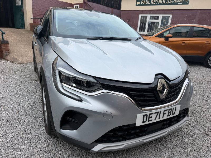 2021 Renault Captur 1.0 TCe Iconic SUV 5dr Petrol Manual Euro 6 s/s 90 ps