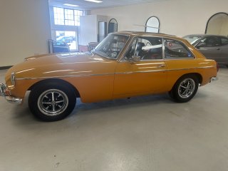 /photos/12219/64d6bc44-3132-7541-c18e-418c0ceb390e_i320x240.jpg