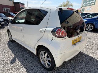 /photos/12219/64e6f23a-f62e-3d1b-3908-d37c68adf8d1_i320x240.jpg