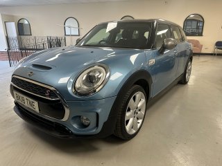 /photos/12219/733e2205-56e6-1521-7011-d0325af5d26f_i320x240.jpg
